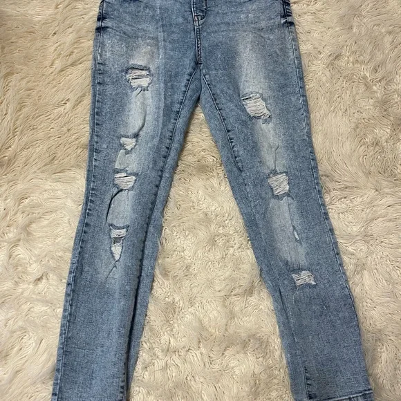 Harmony and havoc Distressed Women Jeggings - Picture 1 of 6